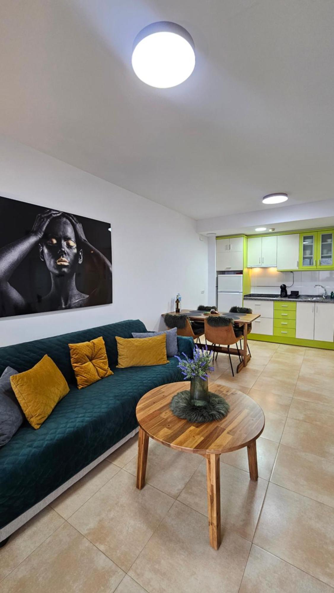 Esmeralda Suites Sunrise Con Piscina كاليبي المظهر الخارجي الصورة