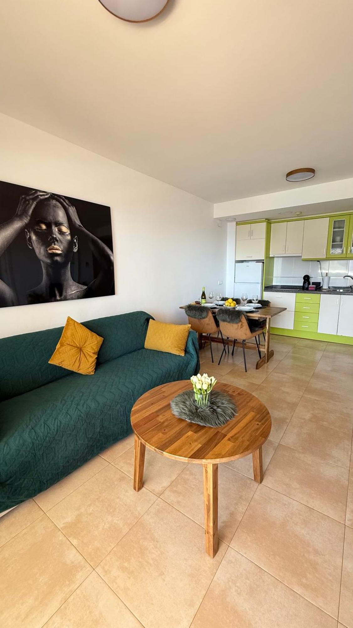 Esmeralda Suites Sunrise Con Piscina كاليبي المظهر الخارجي الصورة